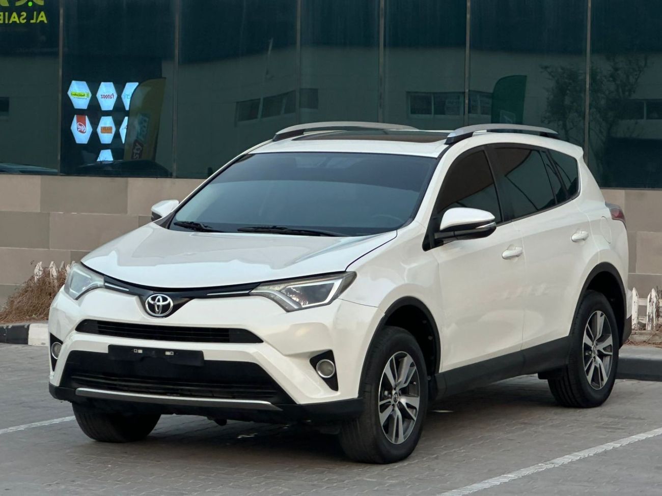 Toyota RAV4 GXR خليجي