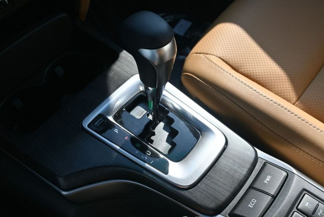 Toyota Fortuner 2023 : TOYOTA FORTUNER 4.0L SR5 V6