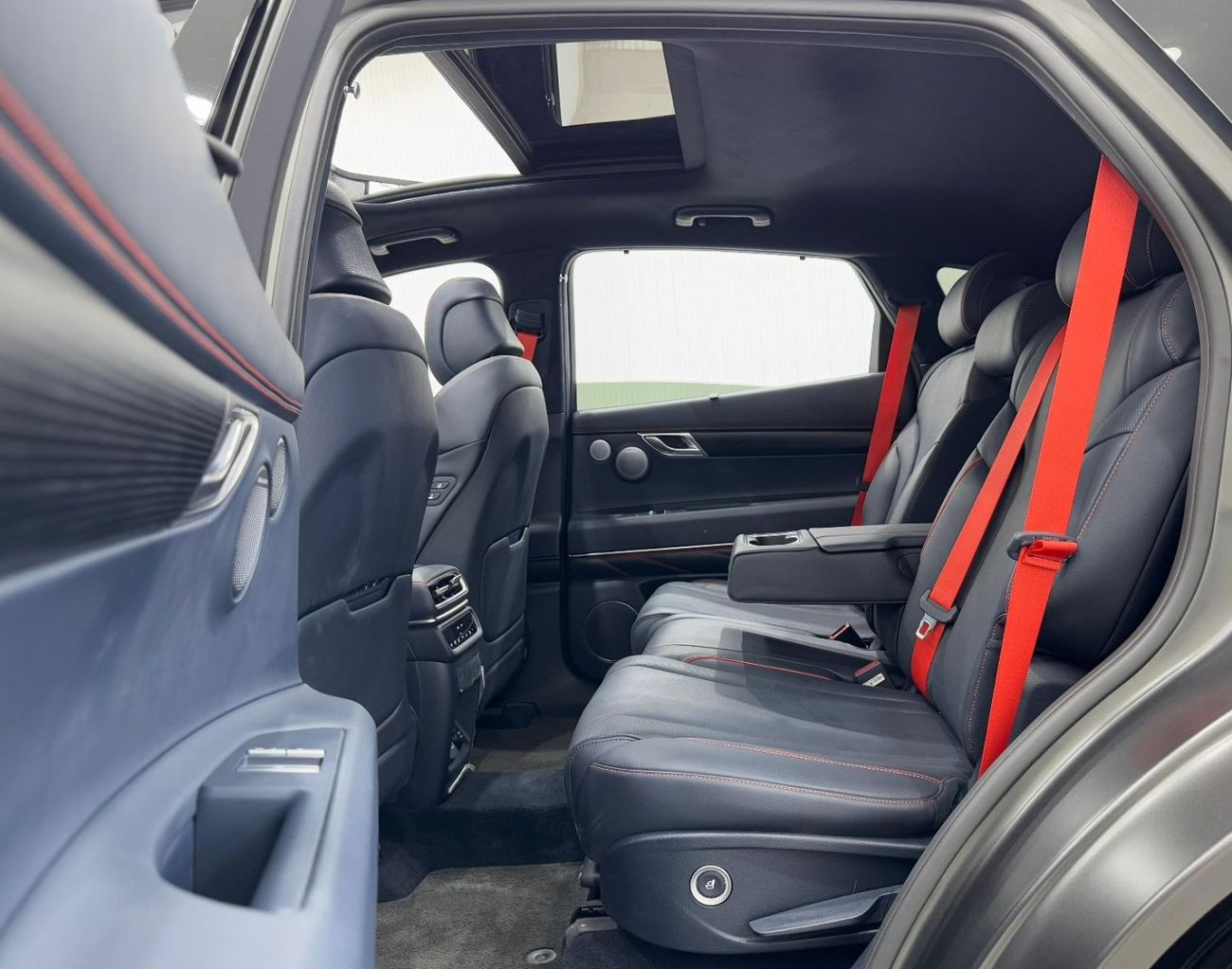 Genesis GV80 Platinum Coupe 2025 Genesis GV80 Platinum Coupe, 2029 Genesis Warranty + Service Pack, Fully Loaded,