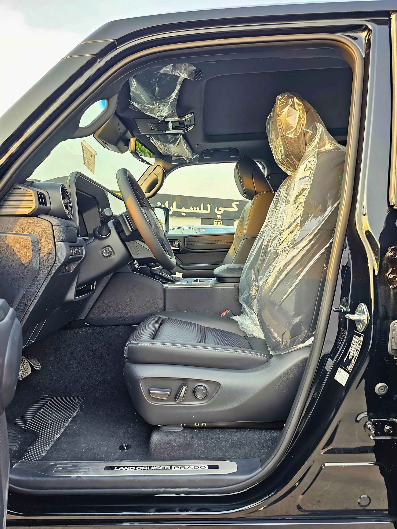 تويوتا برادو LUXURY TURBO/ 2.4L V4 PETROL/ 360* WITH HEADUP DISPLAY/ RADAR/ PANORAMIC (CODE # PLUX)