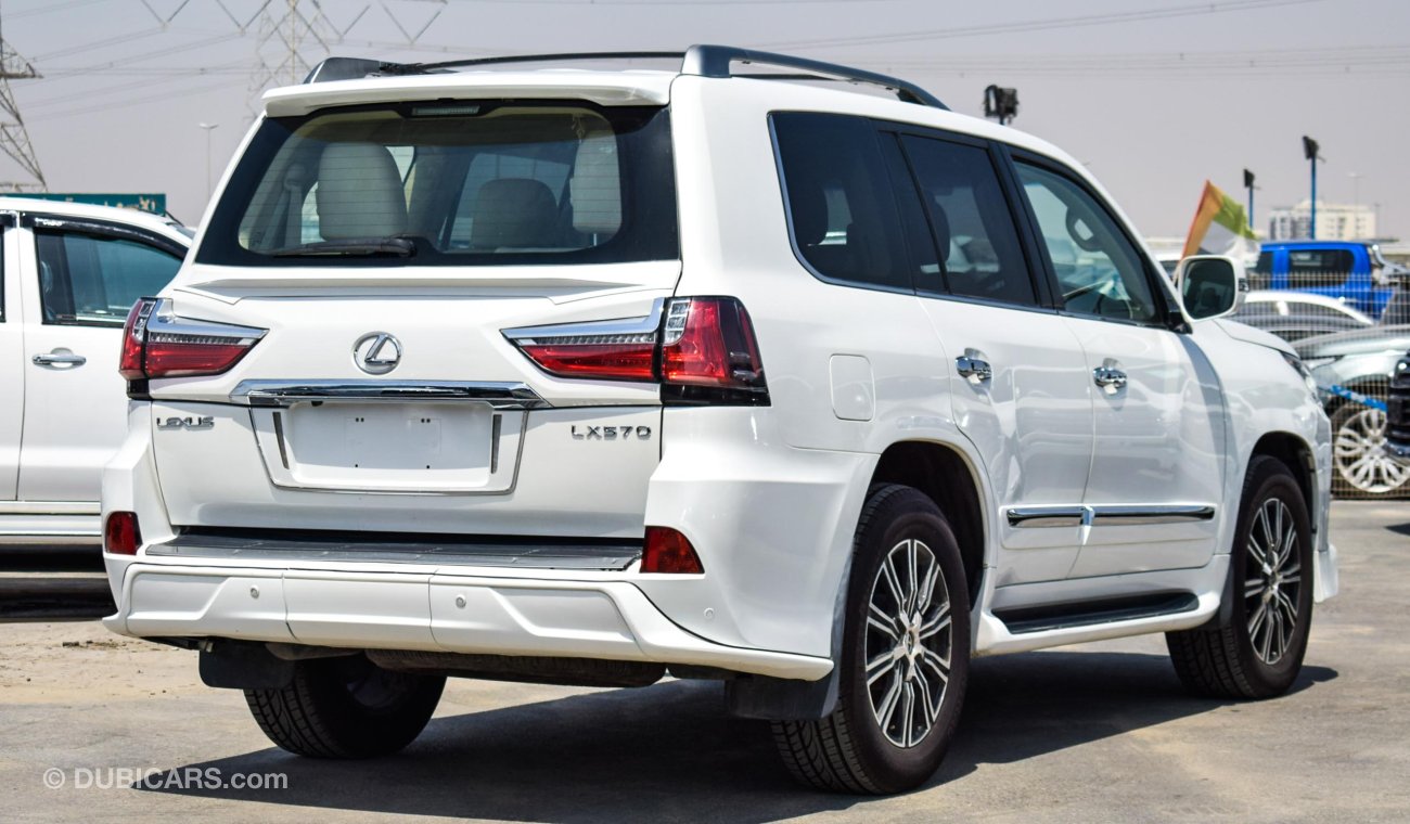 Lexus LX570 With 2019 Model Facelift