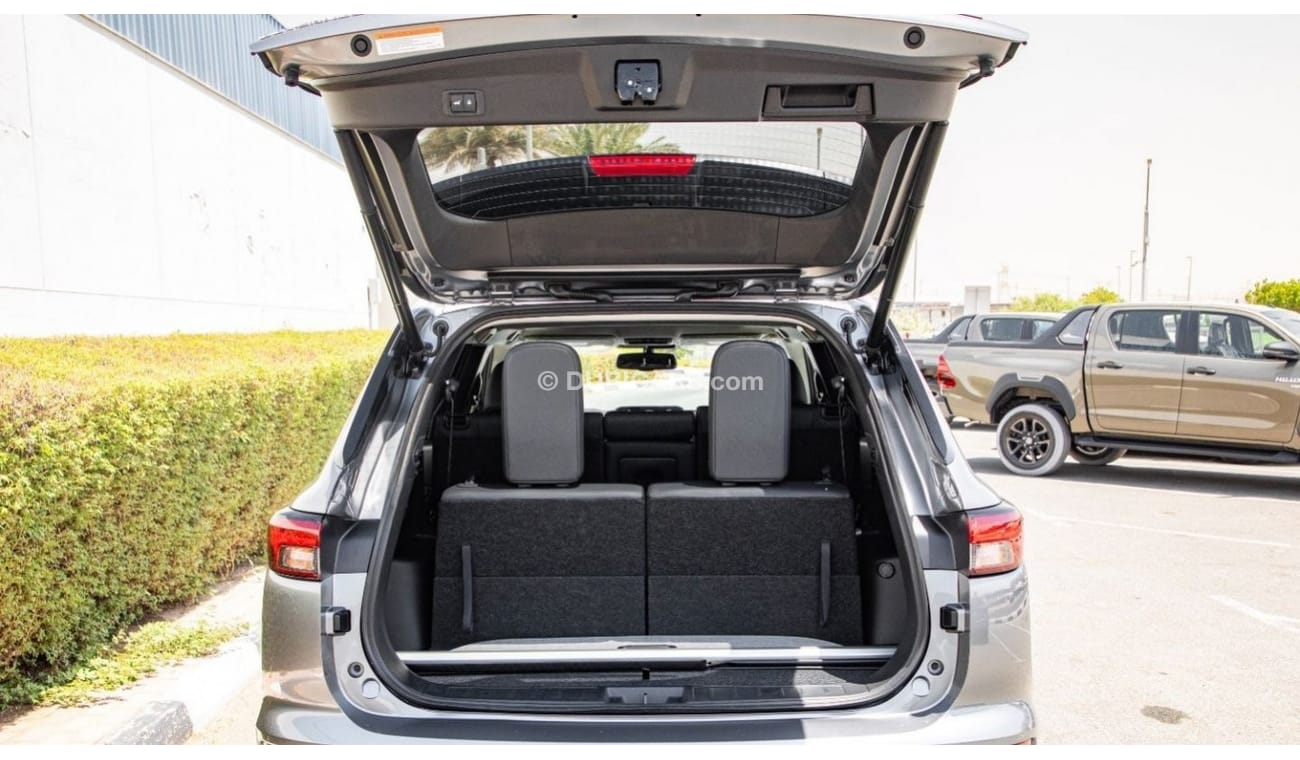 ميتسوبيشي آوتلاندر S-AWC 4WD/Pano-Roof/360camera/7seats. Local Registration +10%