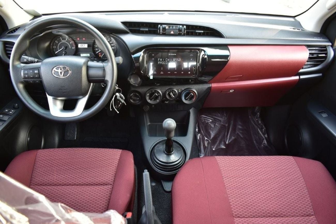 Toyota Hilux DLX