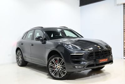 Porsche Macan TURBO 2017 Porsche Macan Turbo, Full Service History, Excellent Condition, GCC