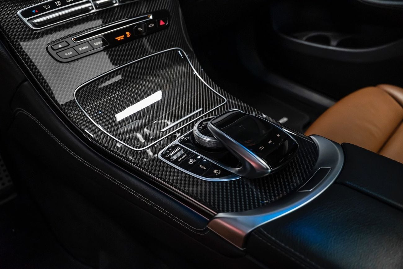 مرسيدس بنز GLC 43 AMG STD 4MATIC 3.0L