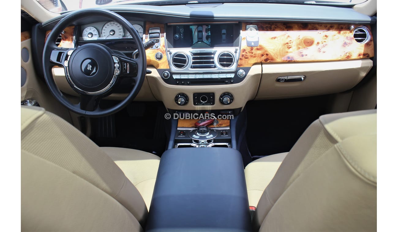 Rolls-Royce Ghost (2013) V12, GCC