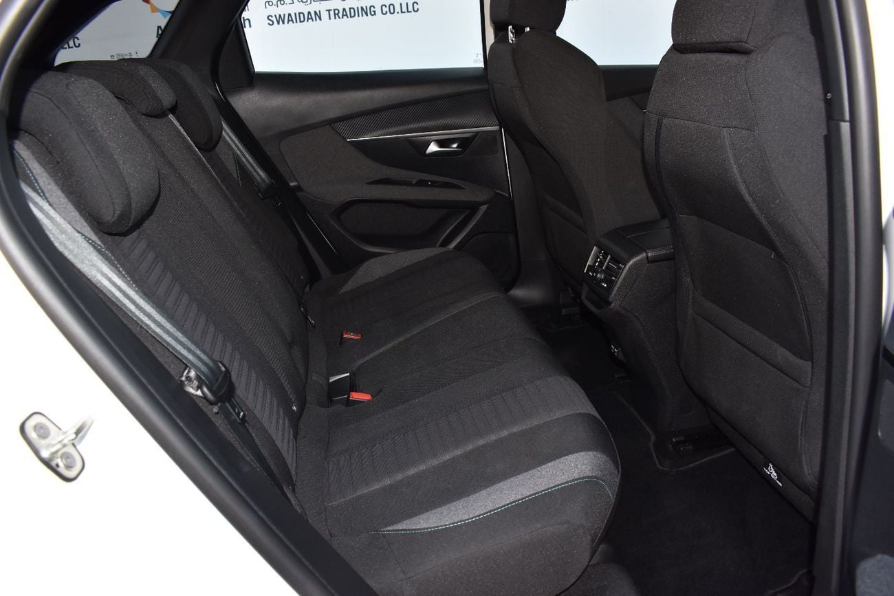 بيجو 3008 AED 1069 PM  ACTIVE 1.6 TC AT GCC MANUFACTURER WARRANTY 2028 OR 100K KM