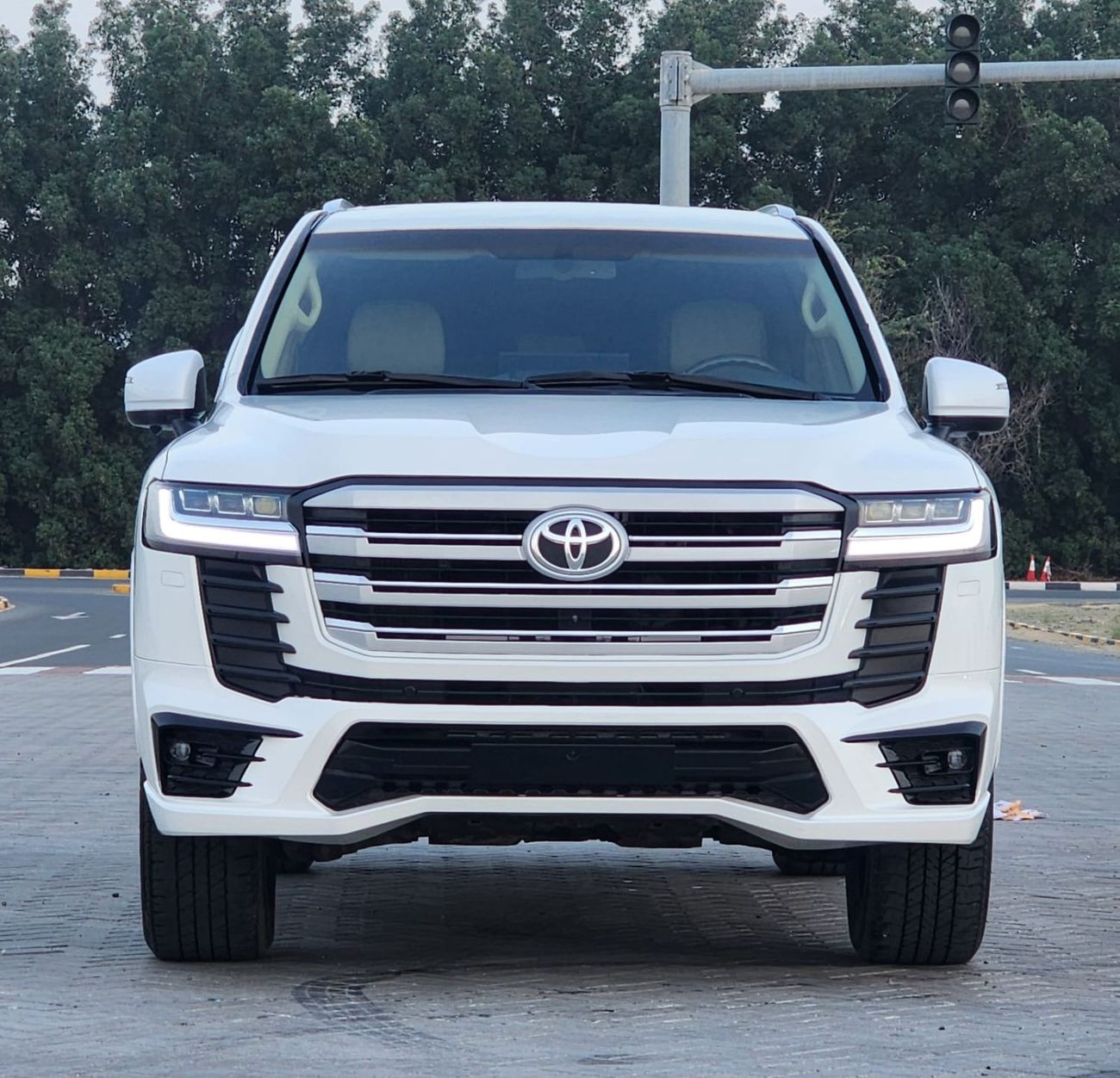 تويوتا لاند كروزر GX.R V6 upgrade 2024