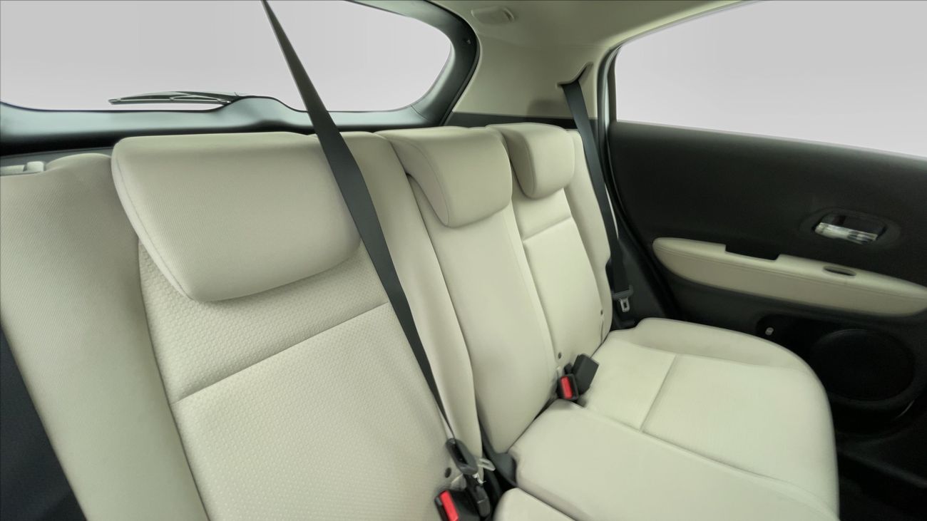 هوندا HRV LX 1.8 | بدون دفعة مقدمة | اختبار القيادة في المنزل