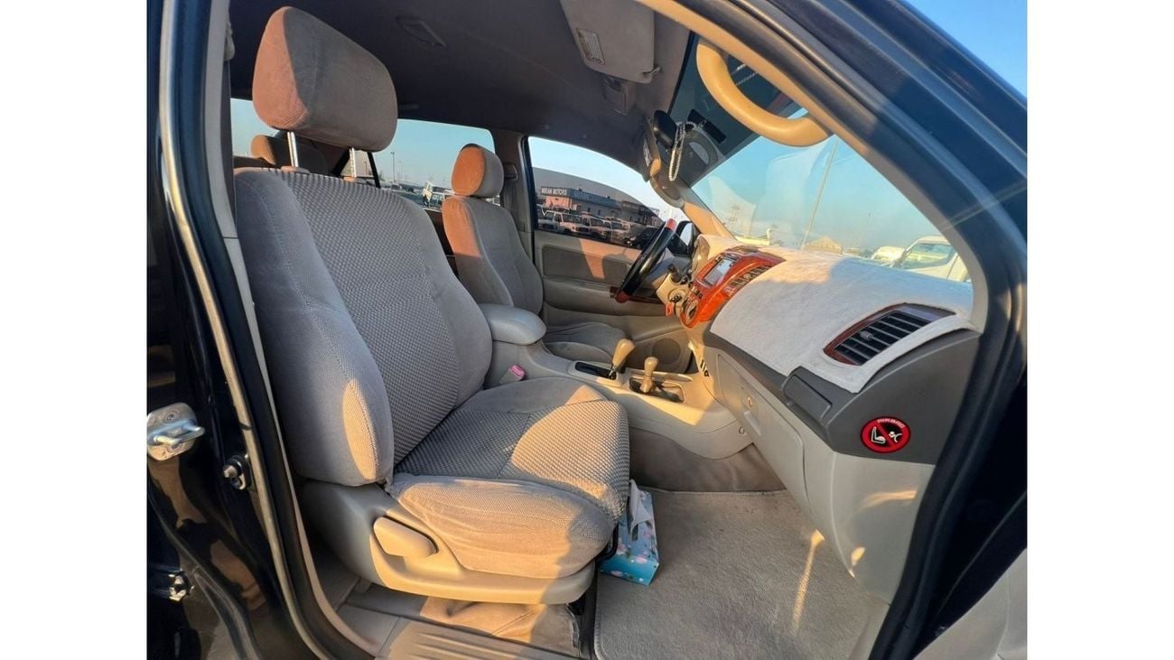 Toyota Fortuner 2008 TOYOTA FORTUNER 2.7L v4 - V4 - VVT-i Super clean car - GCC Spec