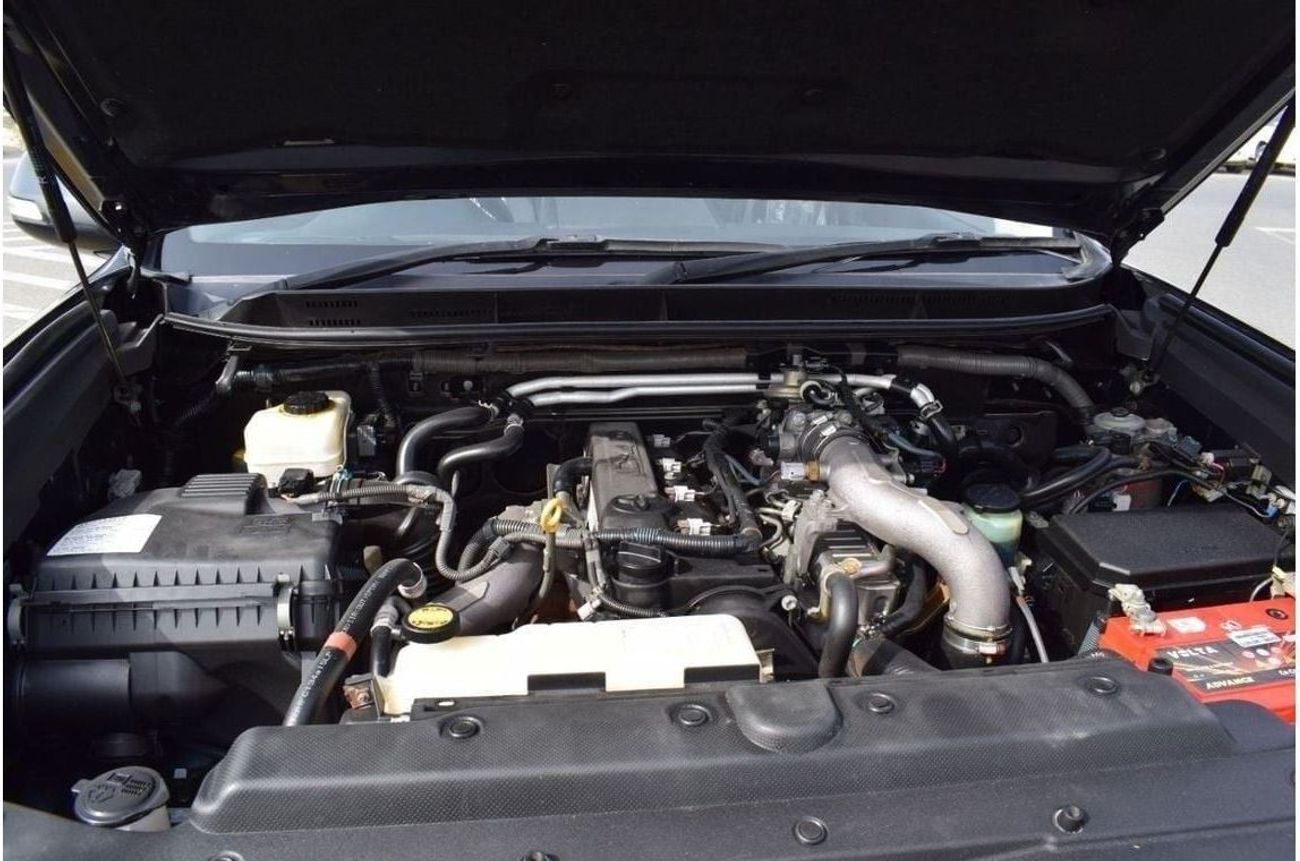 تويوتا برادو Diesel 2.8 Liter Right Hand Drive Automatic Gear
