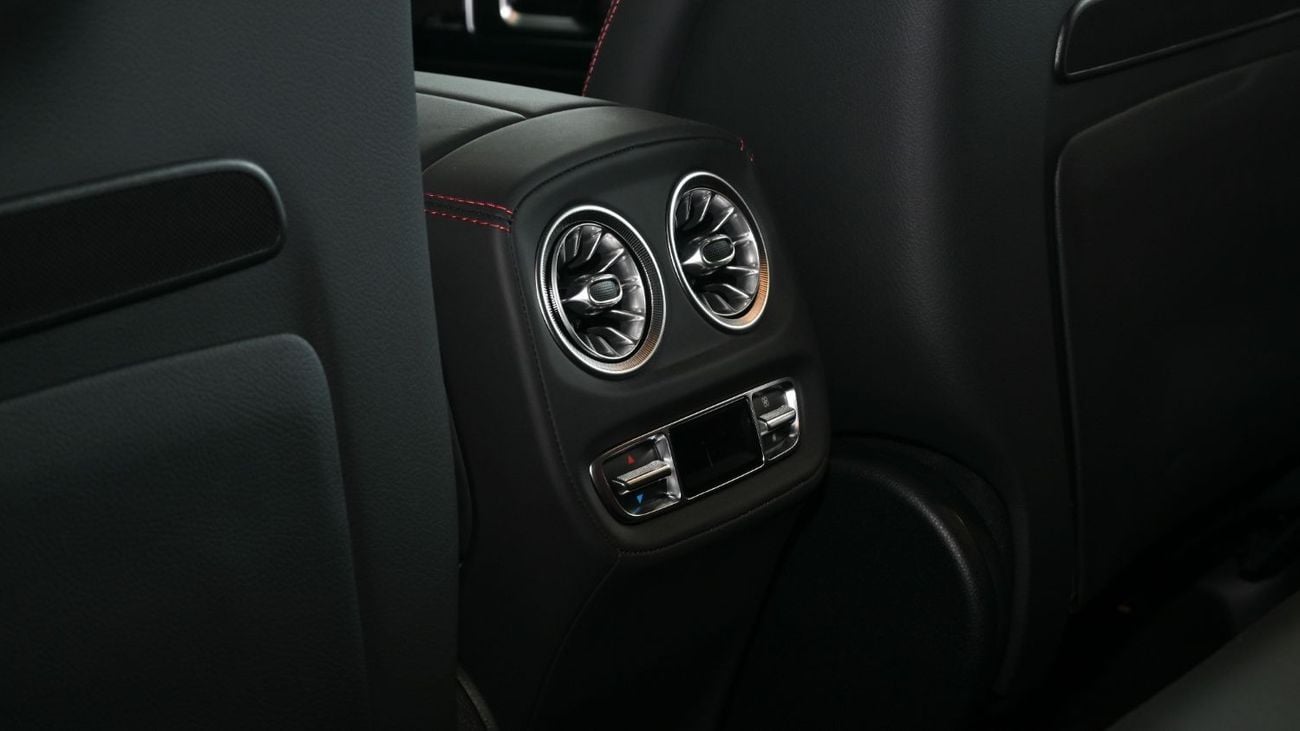 Mercedes-Benz G 63 AMG Mercedes-Benz G 63 AMG Fully Loaded - Fully Carbon Fiber - 2025 FaceLift