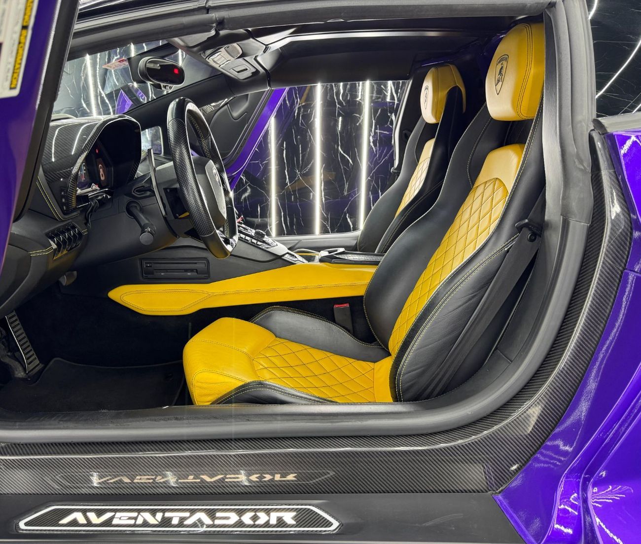 Lamborghini Aventador S Roadster V12 2020 Lamborghini Aventador, Lamborghini Warranty, Carbon Fiber Package, 730HP, GCC