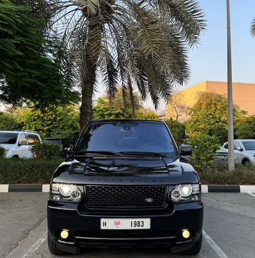 Land Rover Range Rover GCC .. HSE .. V8 .. Perfect Condition .. Top Range .. 2 keys