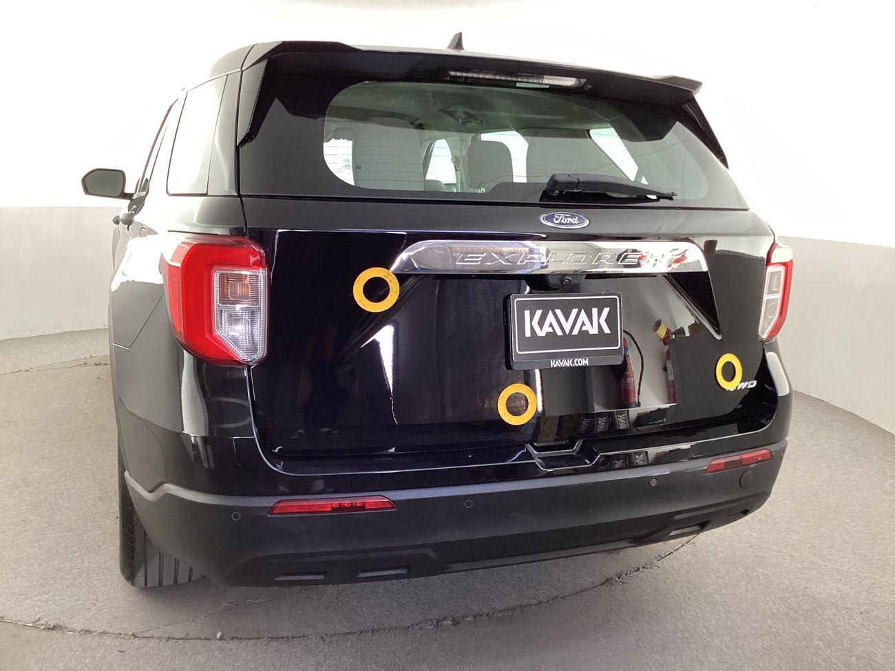 Ford Explorer XL / Standard | National Day Celebration | Guaranteed Warranty | 0 Down Payment