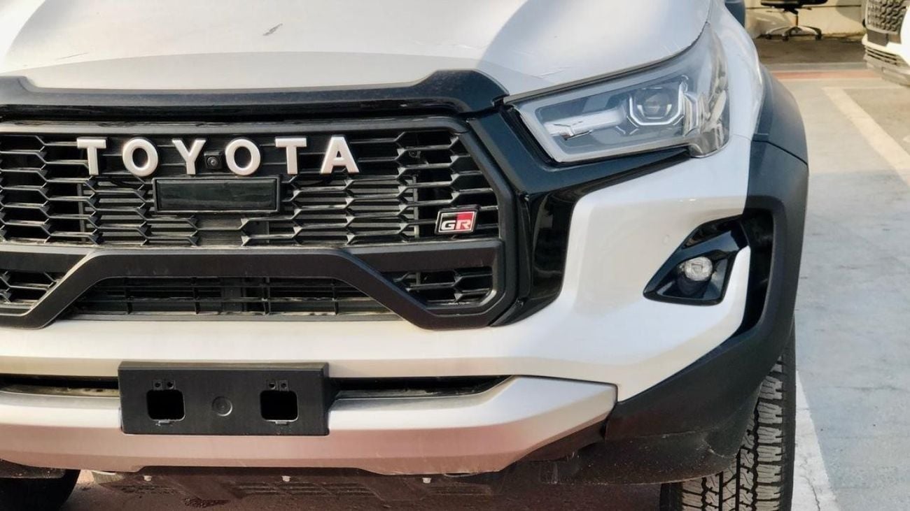 تويوتا هيلوكس Toyota HILUX GR Sport 2.8L Diesel A/T 2024