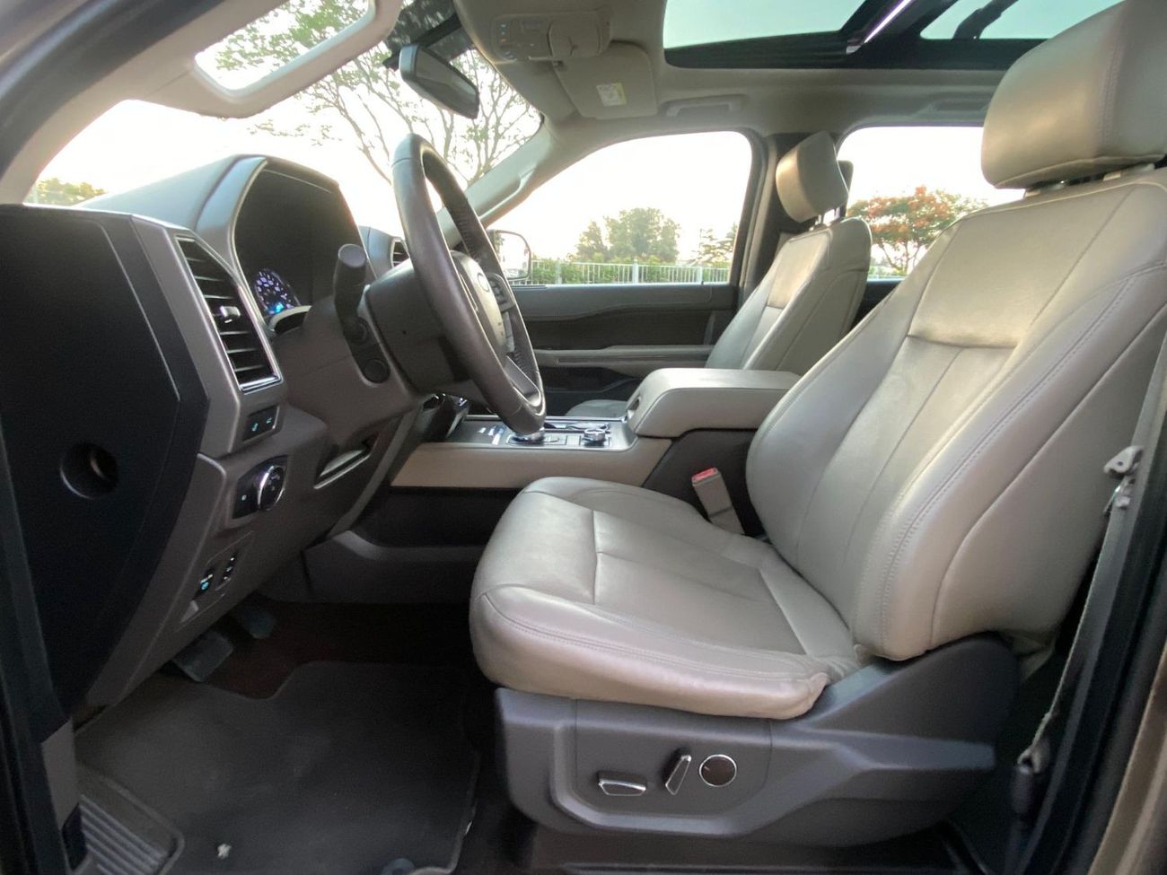 Ford Expedition XLT FULL SERVICE HISTORY - AL TAYER -