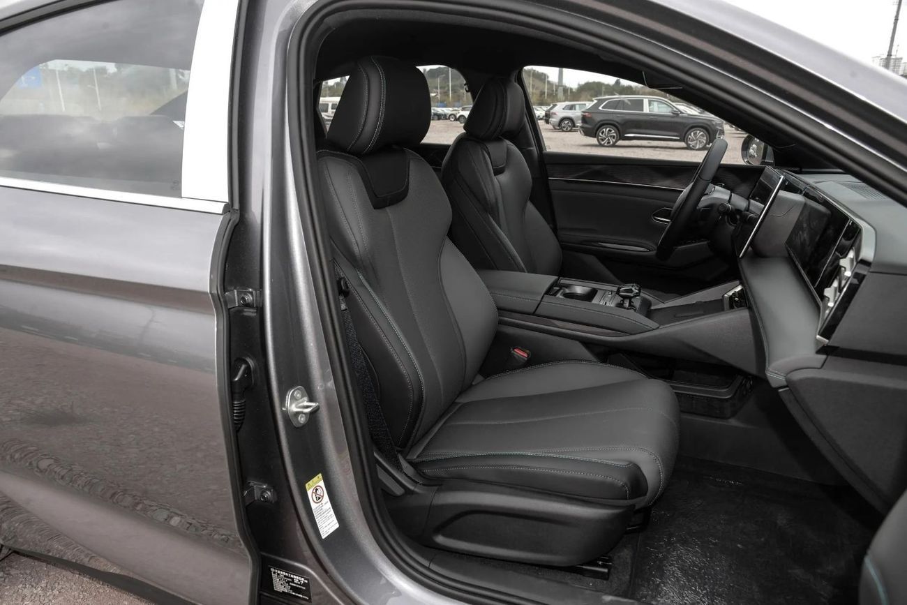 بي واي دي كين ال دي ام-اي BYD Qin L 2025 DM-i 80KM Leading Type