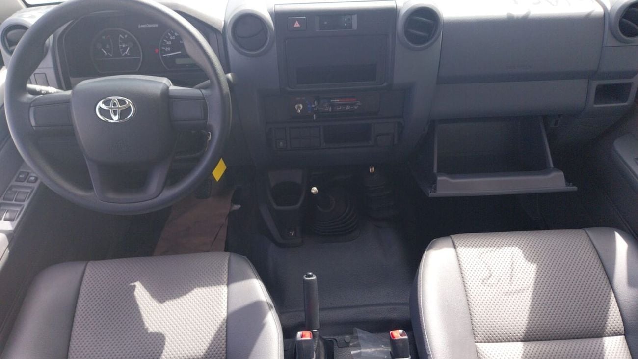 Toyota Land Cruiser Pick Up LC 79 Double Cab 2.8L Manual Turbo Diesel I 2025 I 0 KM I With Warranty
