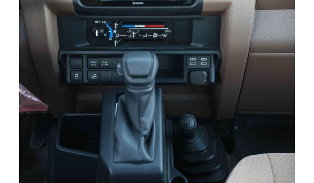 Toyota Land Cruiser Pick Up 2024 TOYOTA LAND CRUISER PICK UP LC79 DC 2.8- BEIGE inside BEIGE | Export Only