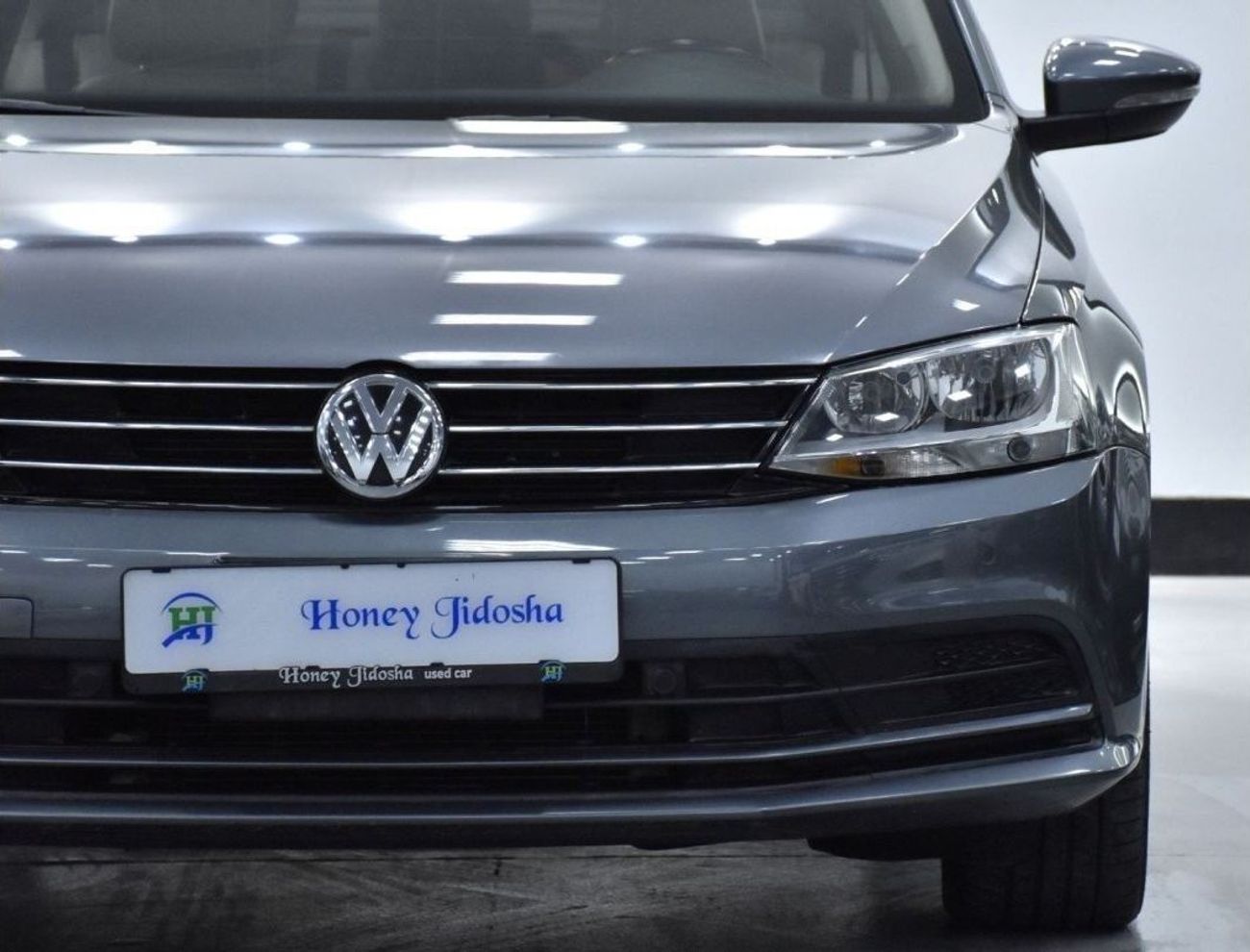 فولكس واجن جيتا EXCELLENT DEAL for our Volkswagen Jetta ( 2018 Model ) in Grey Color GCC Specs