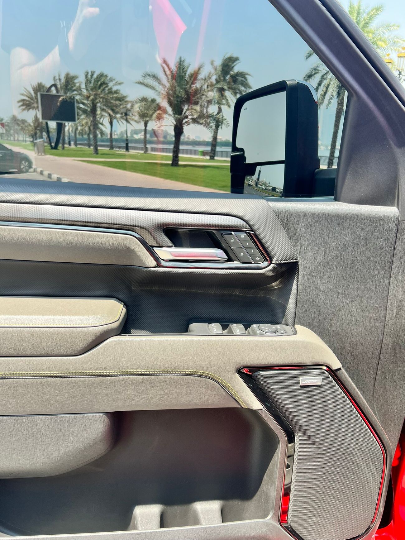 Chevrolet Silverado ZR2