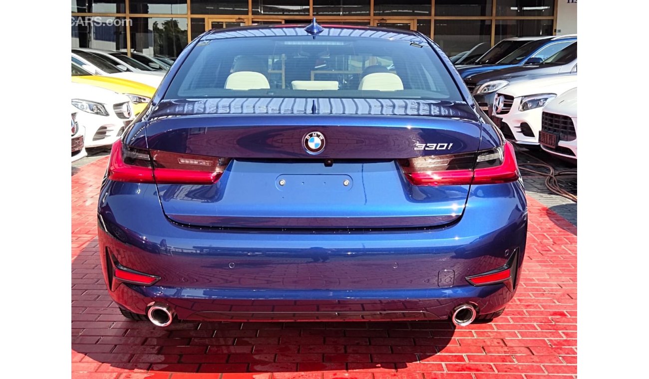 BMW 330i Sport Line 2019 5 years warranty and Service GCC