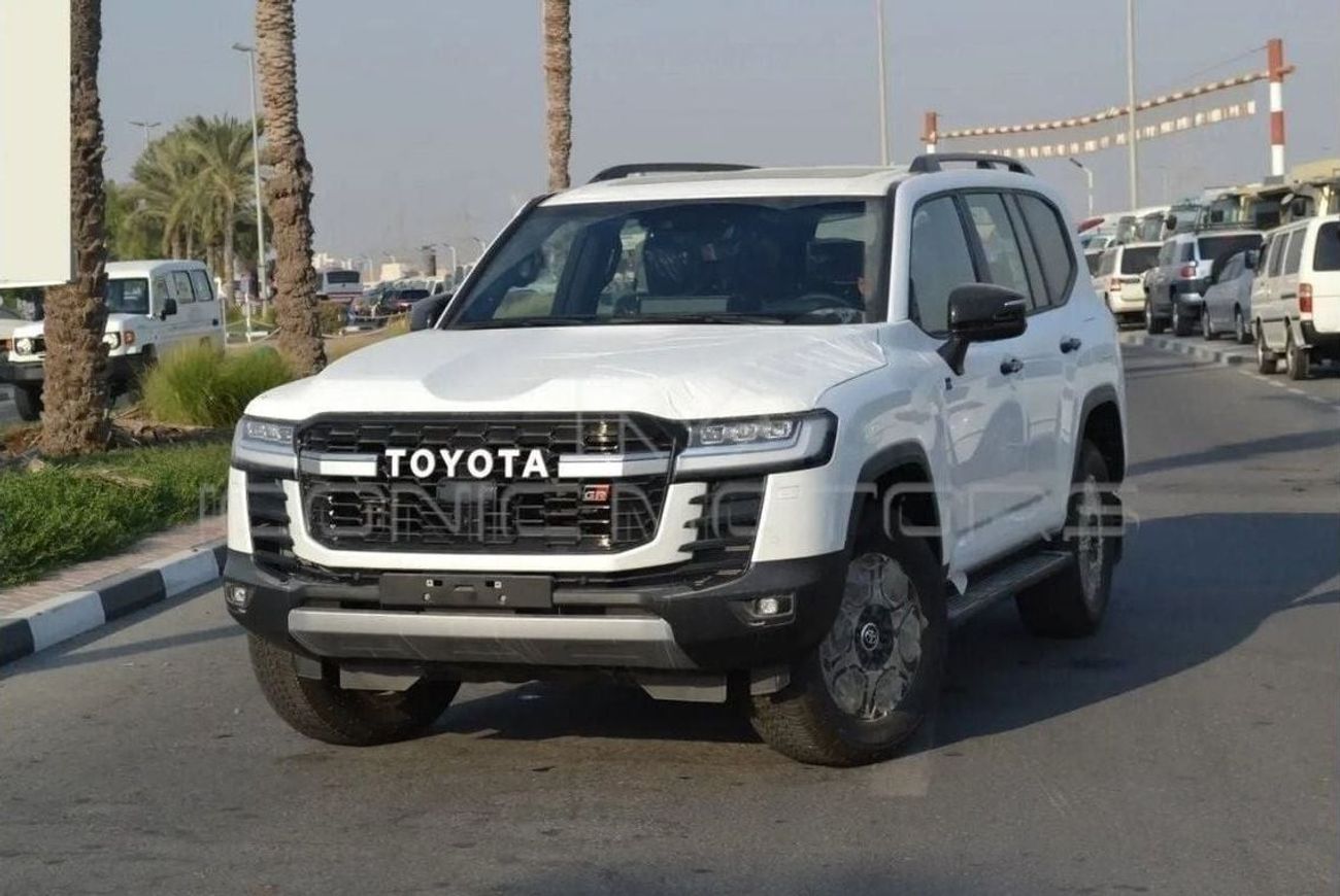 تويوتا لاند كروزر 3.3L DIESEL GR SPORT, RADAR