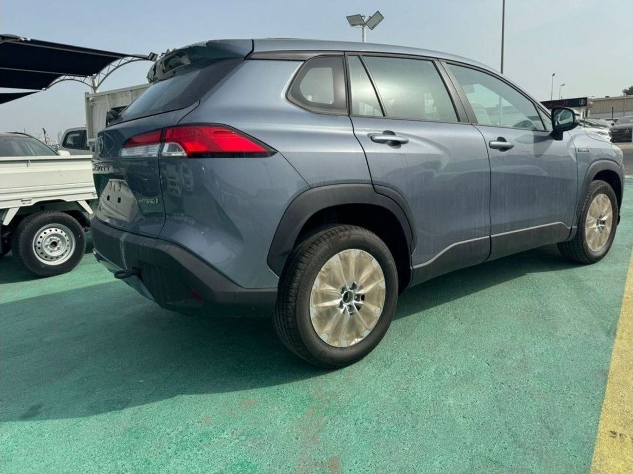 تويوتا كورولا كروس 1.8L HYBRID 2024 GCC