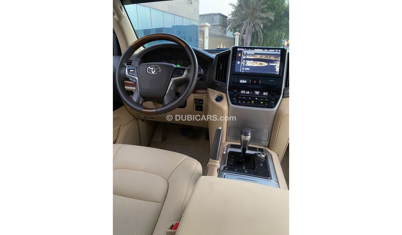 Toyota Land Cruiser GXR