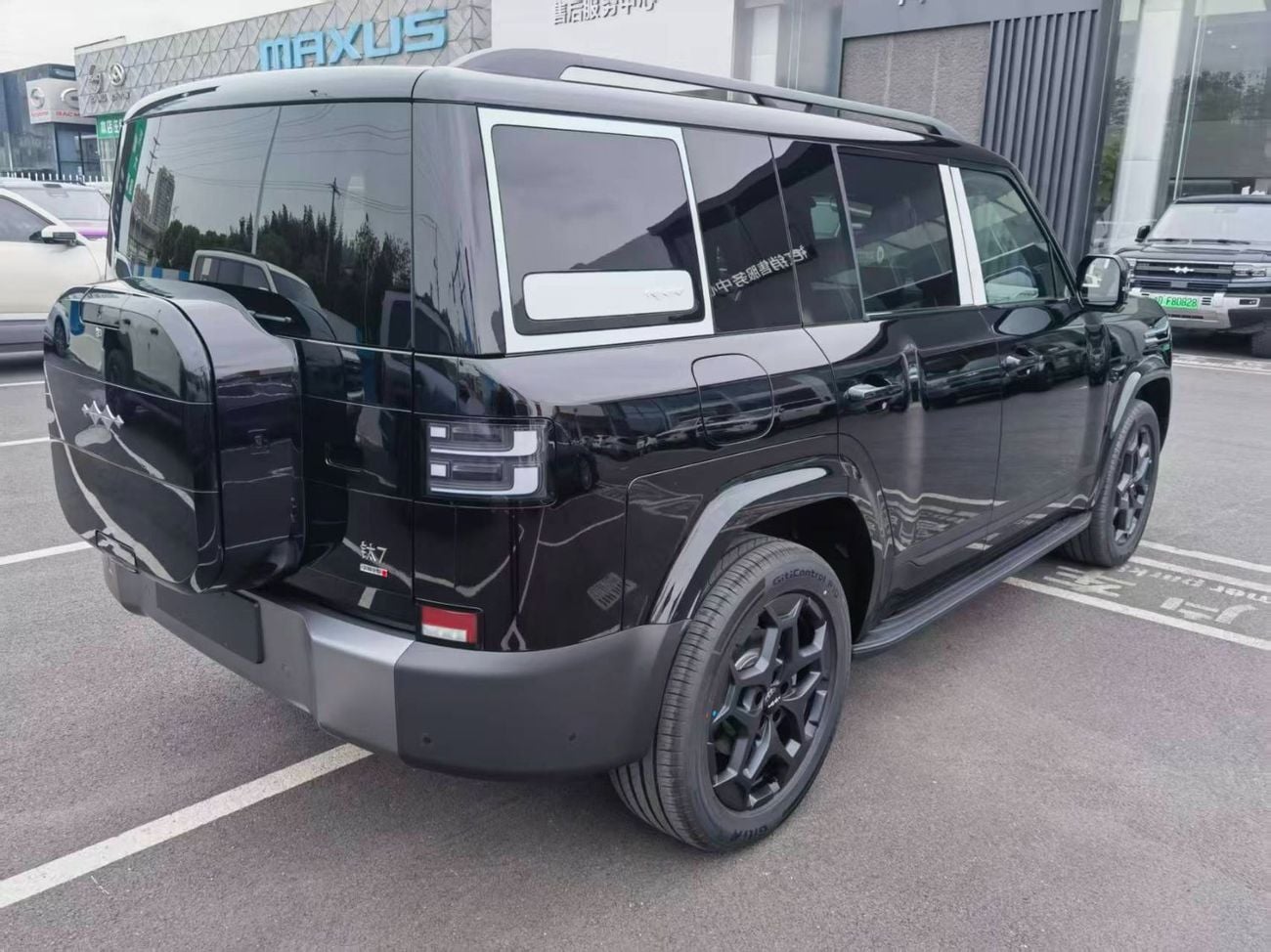 بي واي دي ليوبارد تيتانيوم 7 DMi ULTRA EDITION 4WD export price
