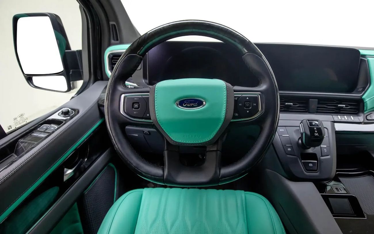 فورد تورنيو Black Mamba