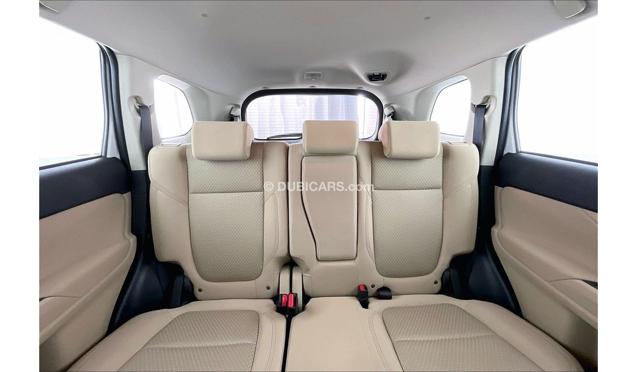 Mitsubishi Outlander GLX Midline