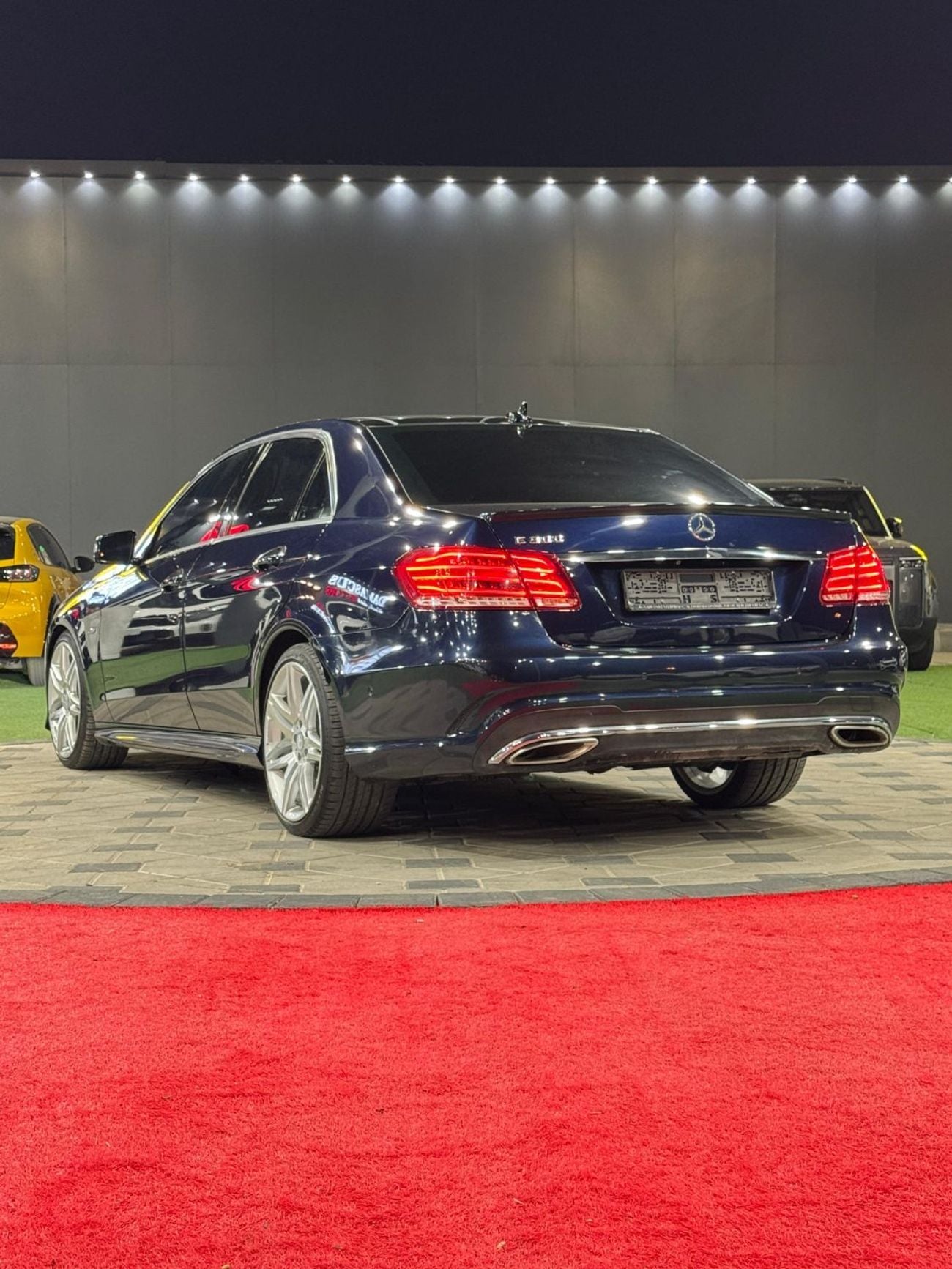 مرسيدس بنز E300 AVANTGARDE SPORT