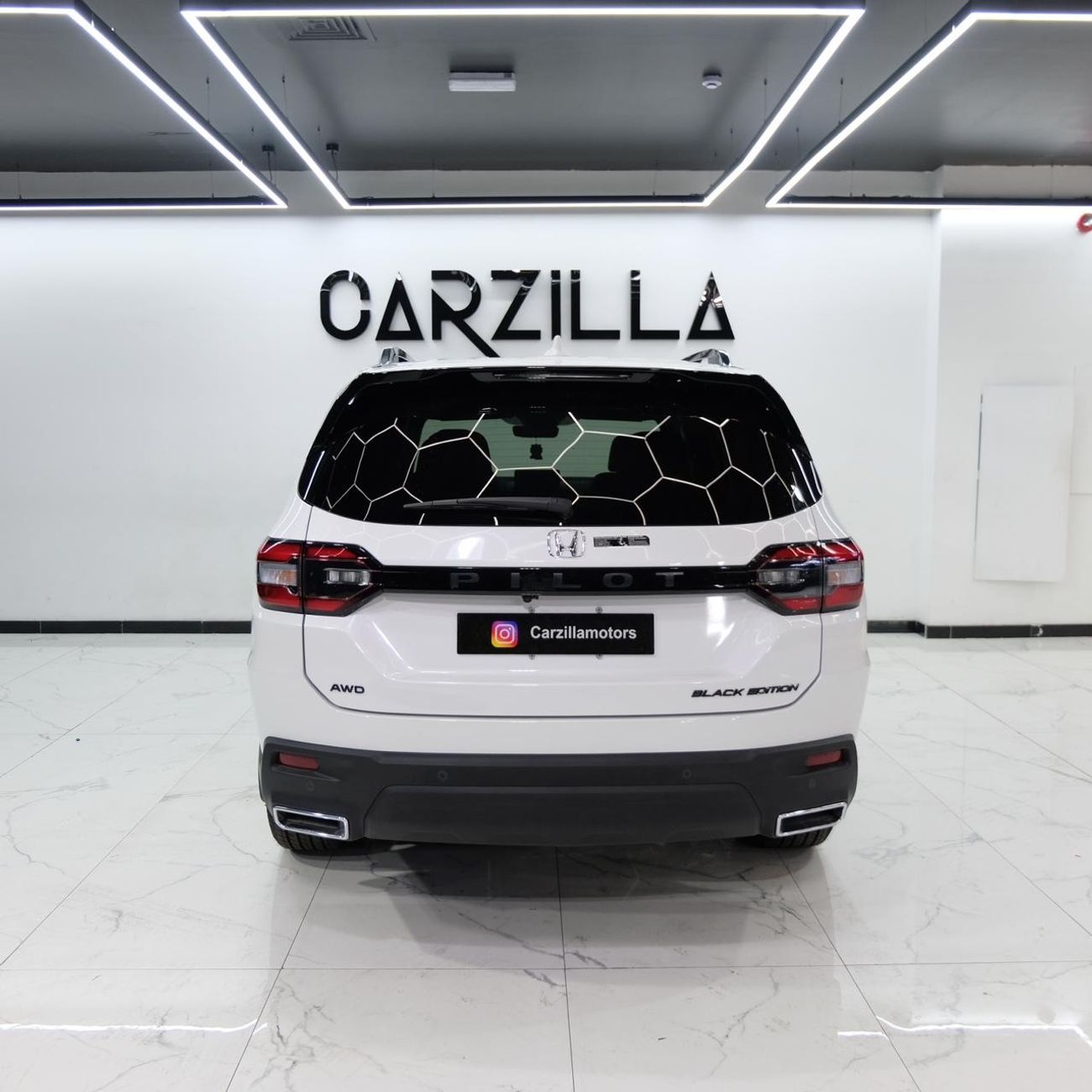 هوندا بايلوت Honda Pilot White 2024 Black Edition-3.5L-4WD-Car is in Excellent Condition, Accident Free, Brand Ne