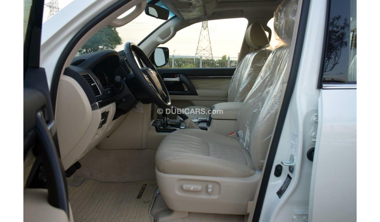Toyota Land Cruiser 200 GXR V6 4.0L Petrol Grand Touring