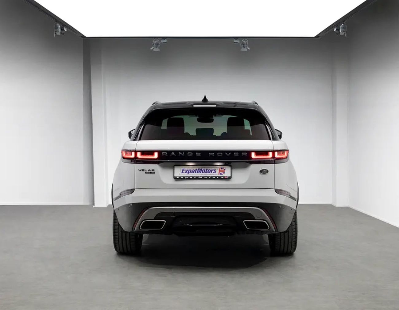 لاند روفر رينج روفر فيلار P300 R-Dynamic 2.0L