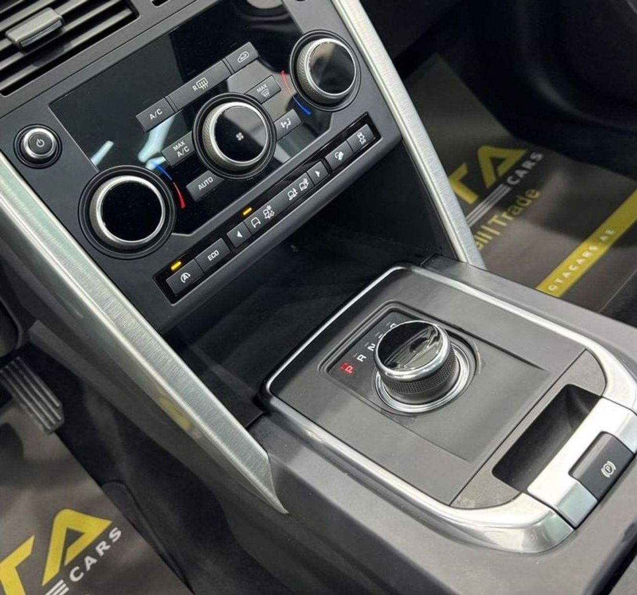 Land Rover Discovery Sport Si4 HSE 2.0L (5 Seater) 2017 Land Rover Discovery Sport HSE Si4 Black Edition, Service History, Exce