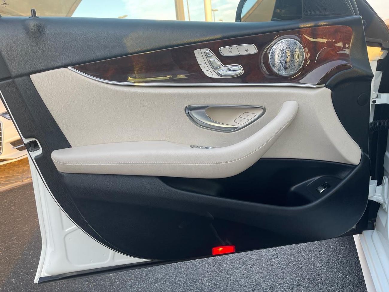 Mercedes-Benz E300 Mercedes  E300 KIT 43 AMG _American_2017_Excellent Condition _Full option