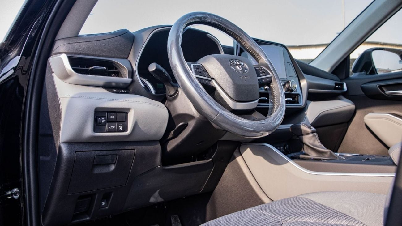 تويوتا هايلاندر TOYOTA  HIGHLANDER 2.5L AWD | 2025 | For Local Registration +10%
