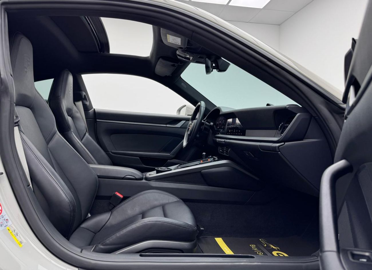 Porsche 911 2025 Porsche 911 Carrera, 2 Years Porsche Warranty, Full Porsche Service History, Euro