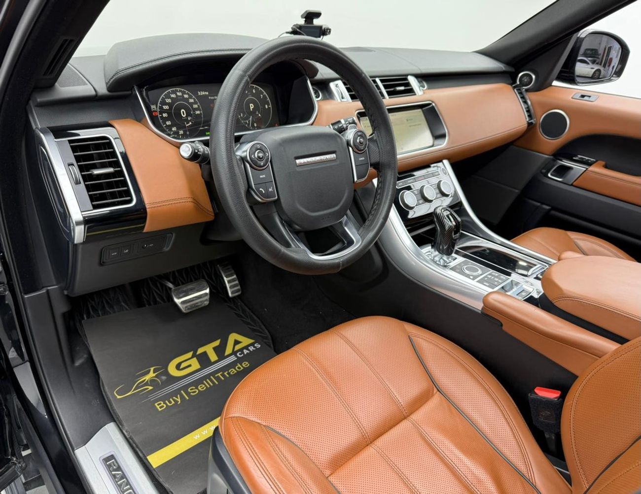 Land Rover Range Rover Sport 2017 Range Rover Sport HSE, Full Range Rover Service History, Fully Loaded, Excellent Condition, GCC