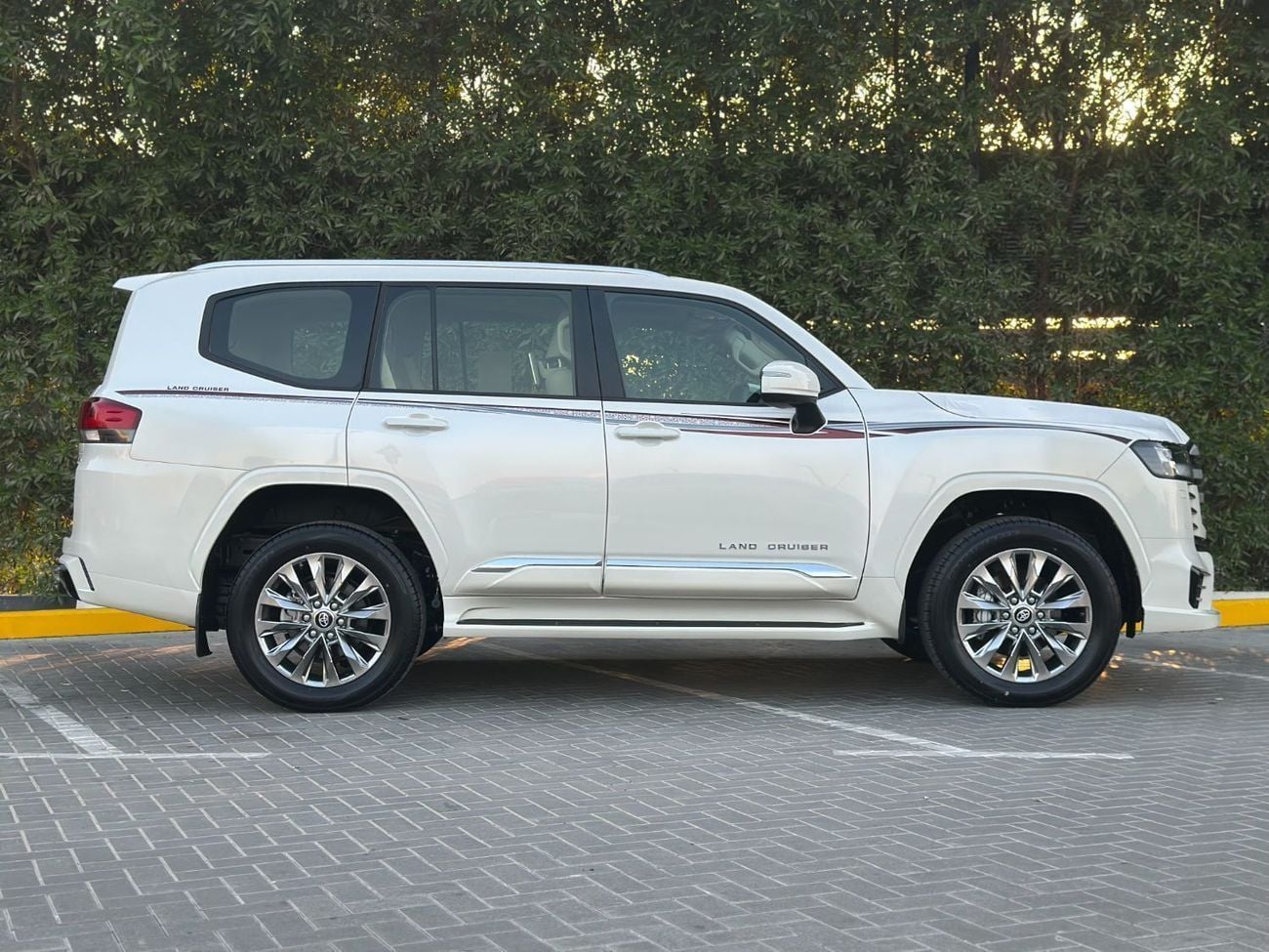Toyota Land Cruiser GXR | Brand New | Only For Export