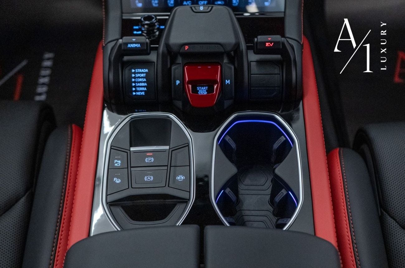 Lamborghini Urus STD 4.0T V8 2025 Lamborghini Urus SE, Brand New, Fully Loaded, Excellent Condition