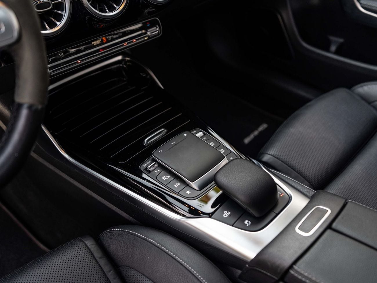 Mercedes Benz A45 AMG- S