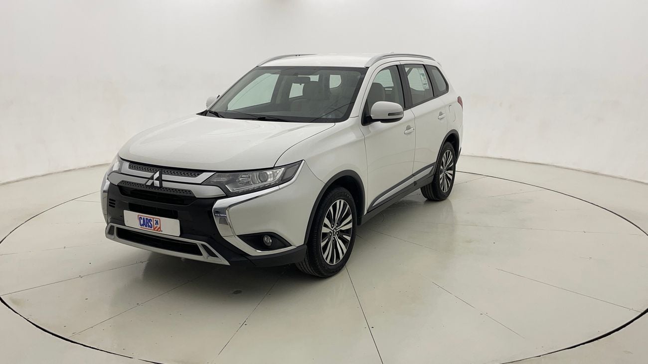 ميتسوبيشي آوتلاندر GLX MID LINE 2.4 | بدون دفعة مقدمة | اختبار القيادة في المنزل