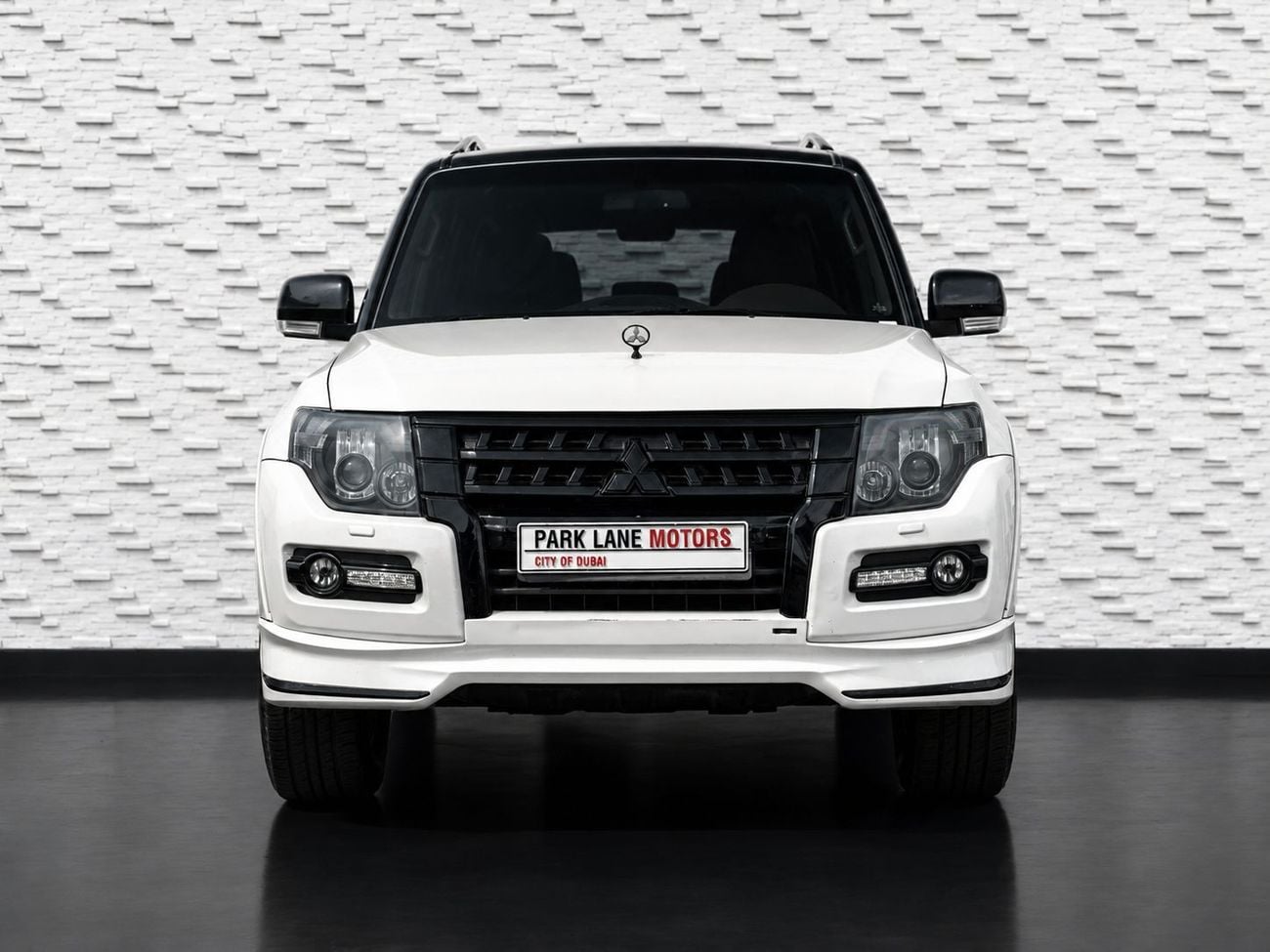 Mitsubishi Pajero GLS H/L SIGNATURE EDI