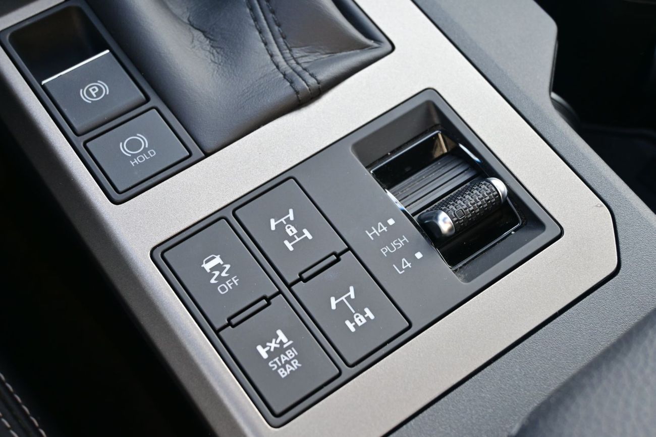 Toyota Prado Toyota Land Cruiser Prado First Edition, i-FORCE MAX 2.4L Turbo L4 Hybrid