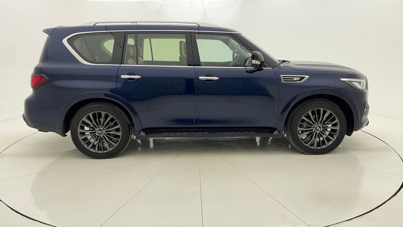 إنفينيتي QX80 LUXE SENSORY PROACTIVE BLACK EDITION 5.6 | بدون دفعة مقدمة | اختبار القيادة في المنزل