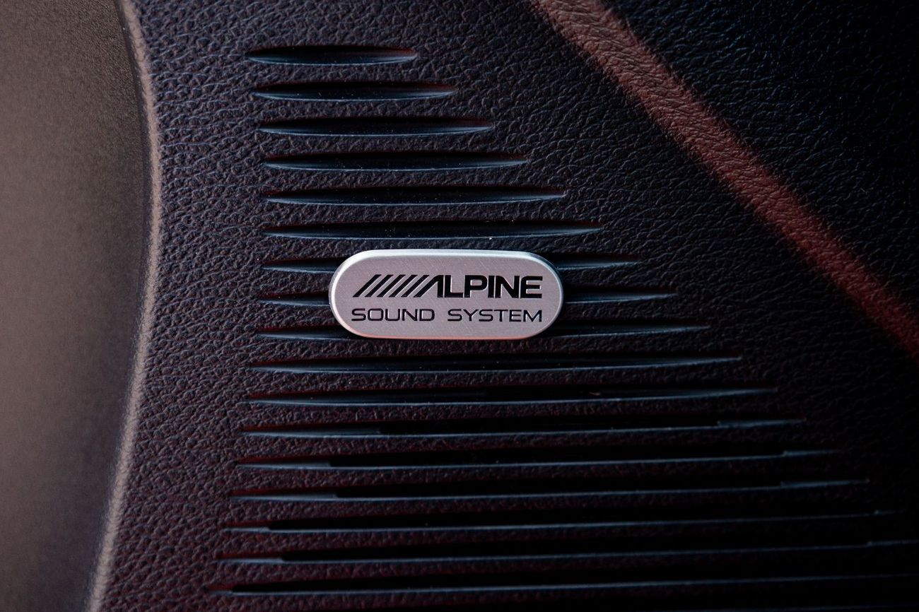 Dodge Challenger R/T Plus 5.7L (372 HP)